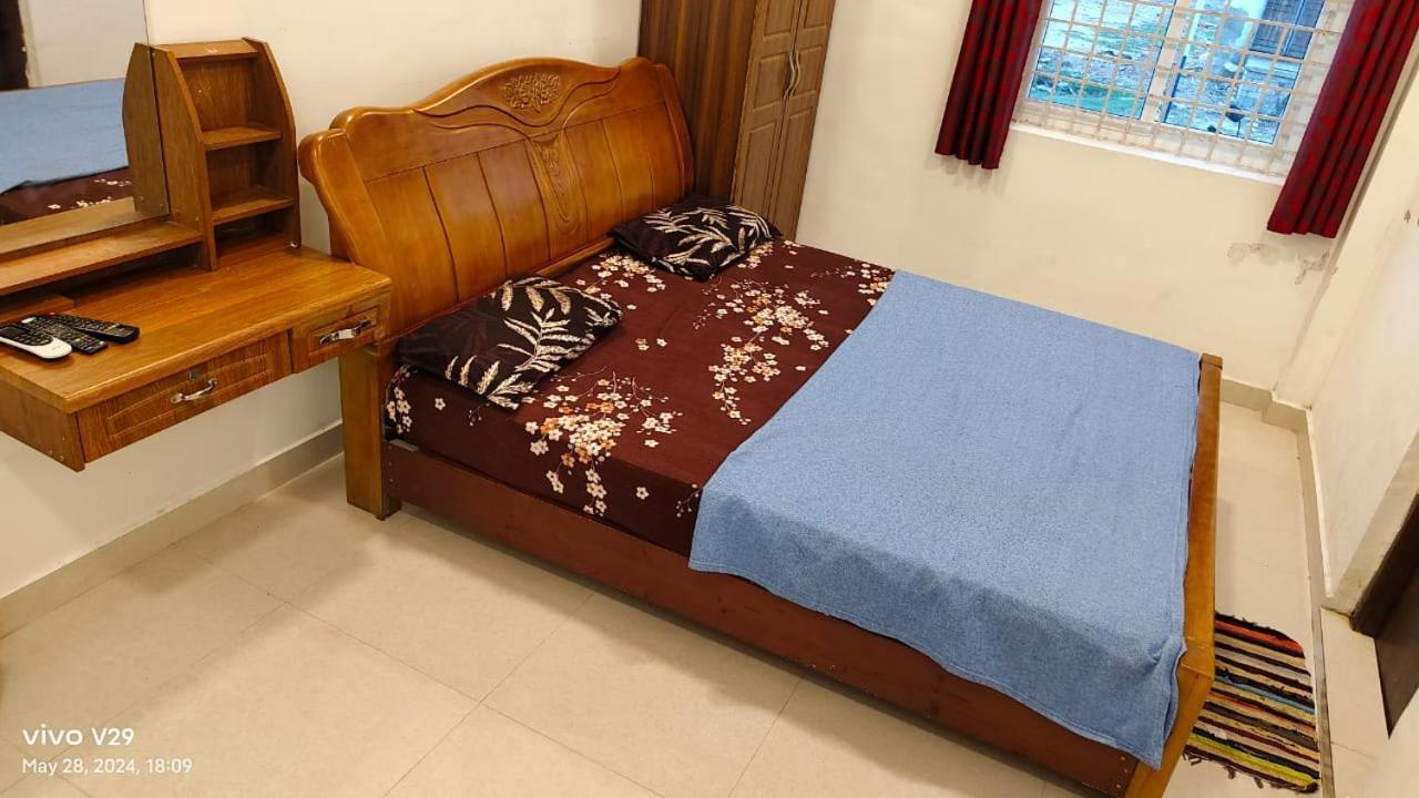Hotel Sree Laxmi Mahal à Thoothukudi Extérieur photo