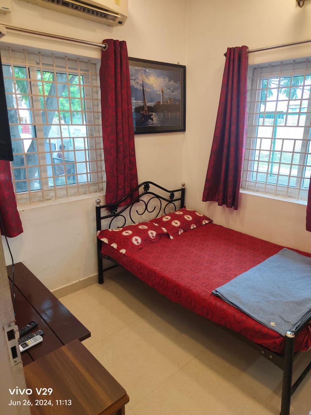 Hotel Sree Laxmi Mahal à Thoothukudi Extérieur photo